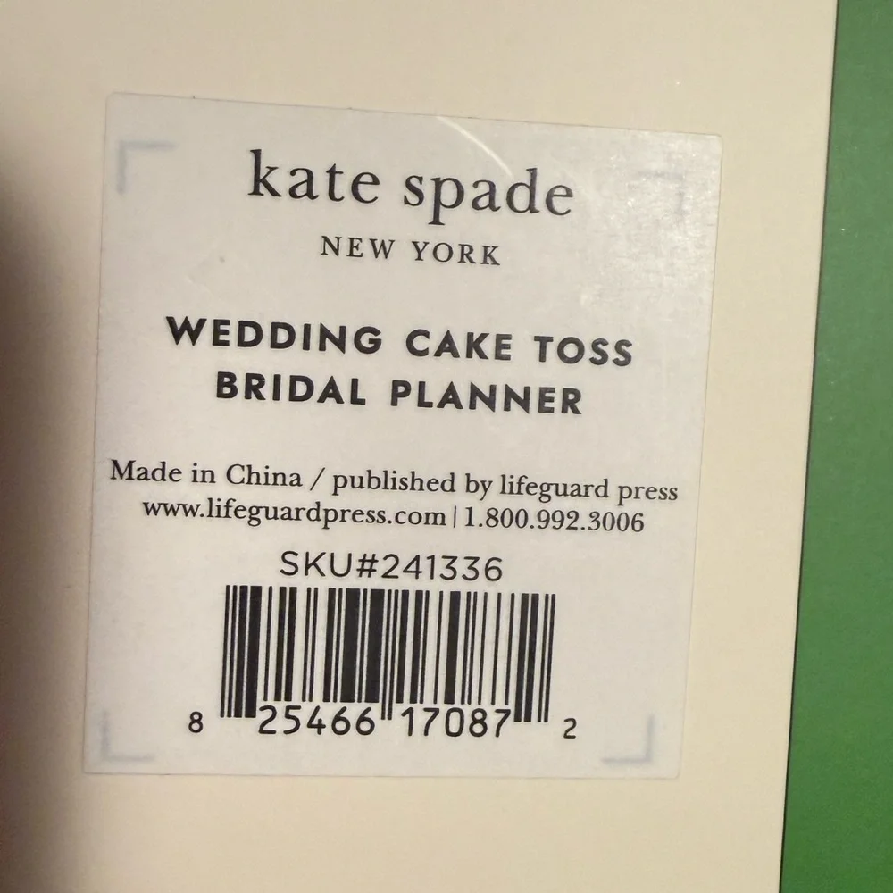kate spade NIB 'Whimsical Wedding Cake Toss' Bridal Planner Gold Ring Bound